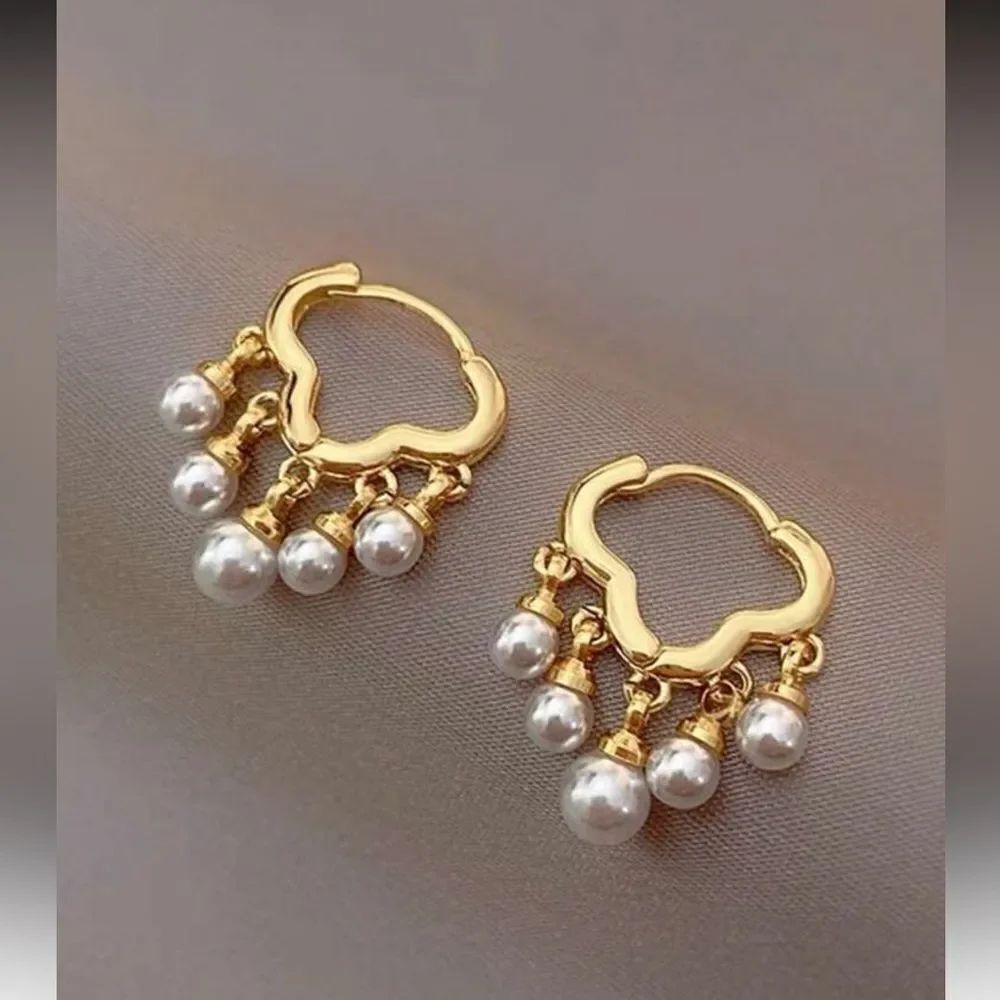 Pearl Drop hoop Earrings A1526